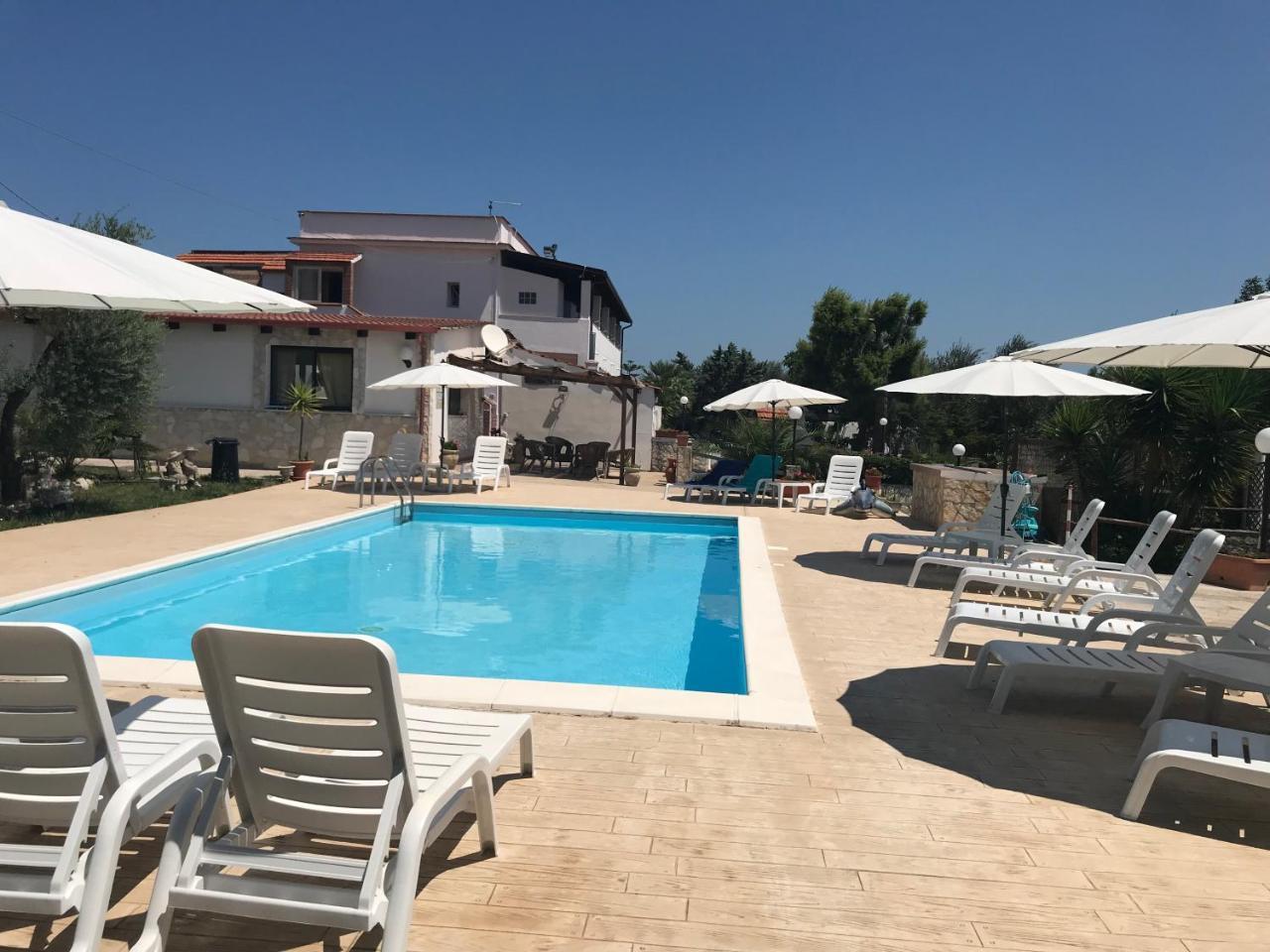 Agriturismo Azzarone Vieste Exterior photo